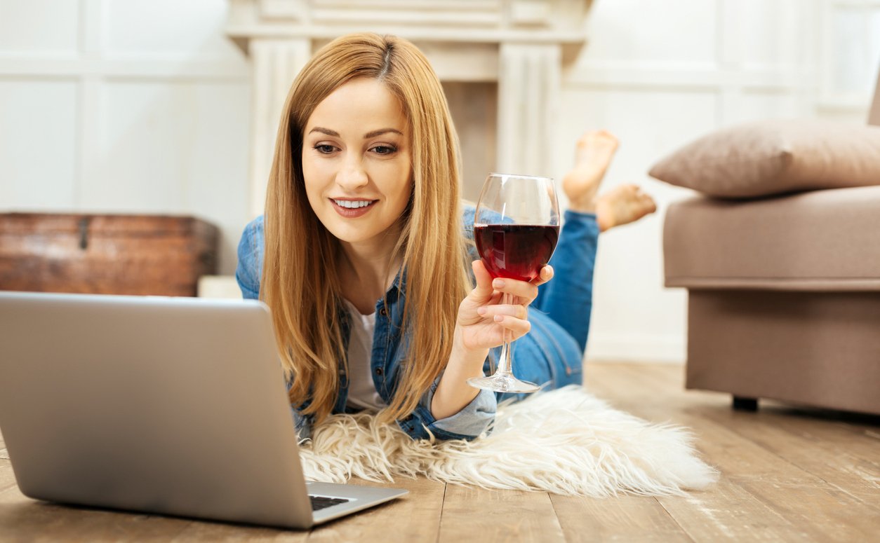 Enjoy Virtual Wine Tasting In Quarantine